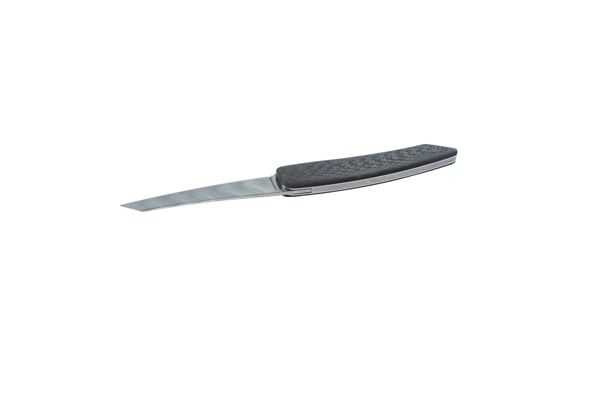 النصل العربي × SKnife — ألياف الكربون