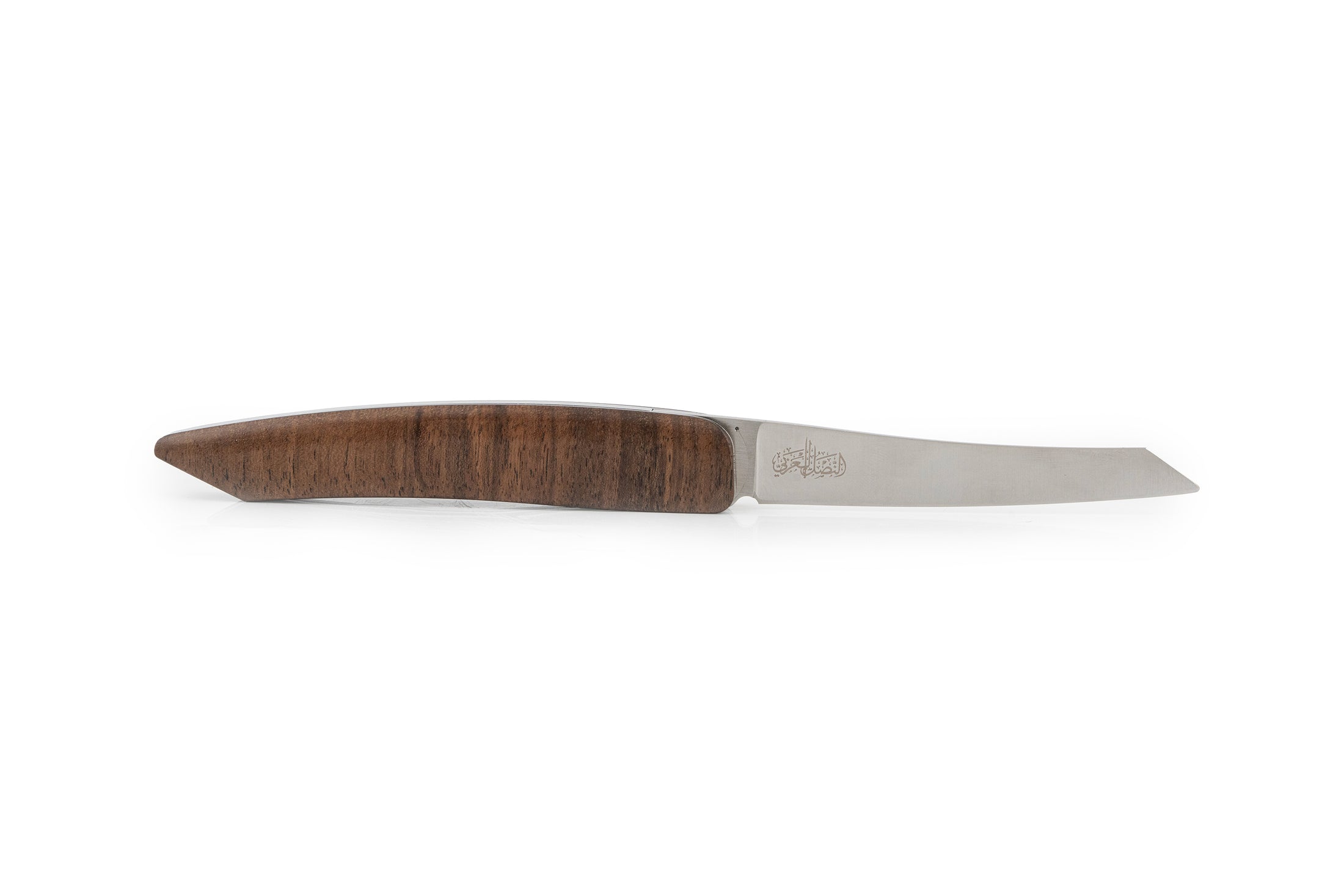 النصل العربي × SKnife — خشب الجوز