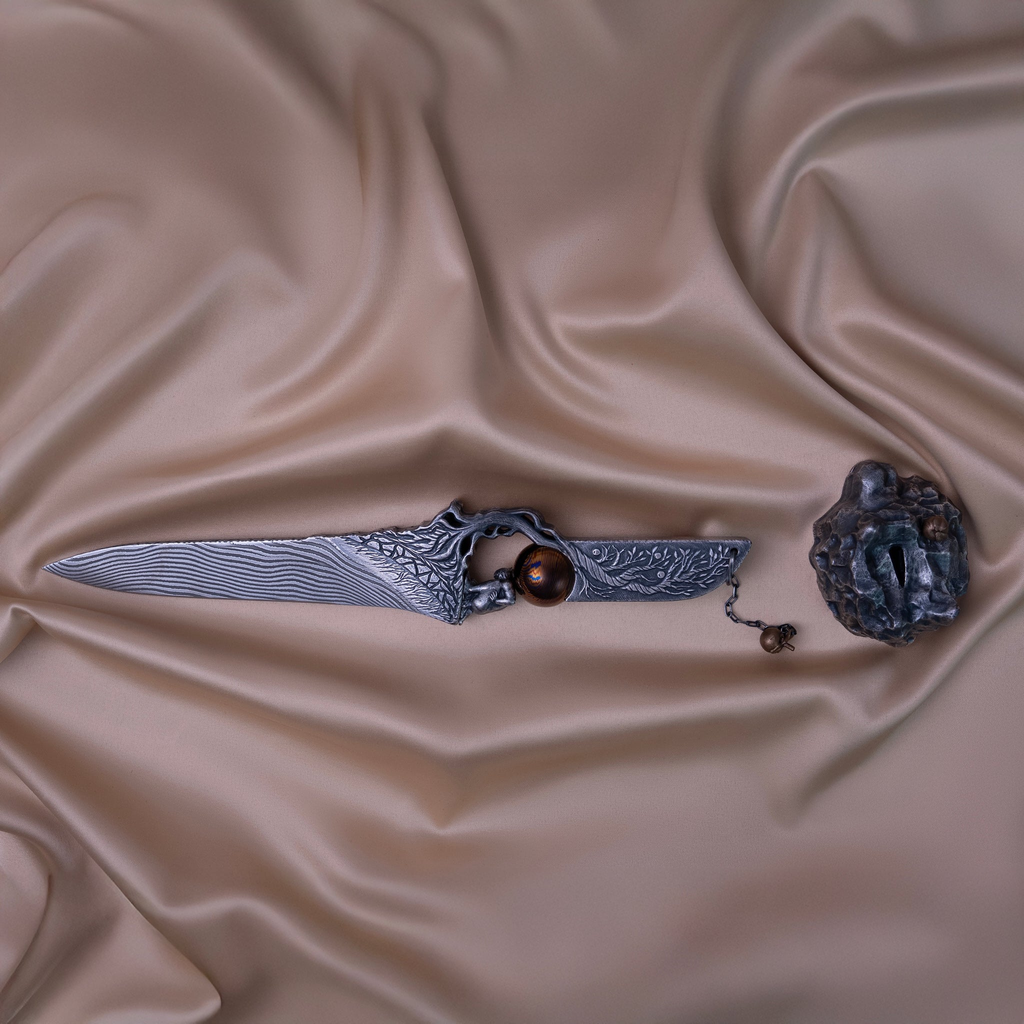 Dagger - Meteorite